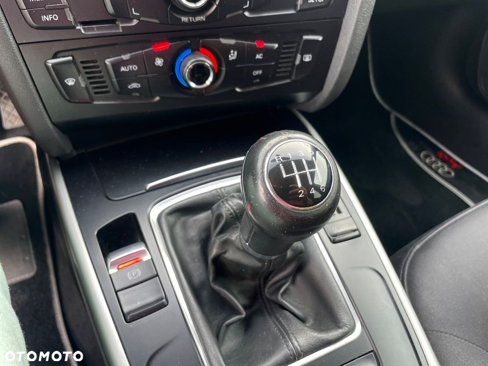Audi A4 Allroad - 22