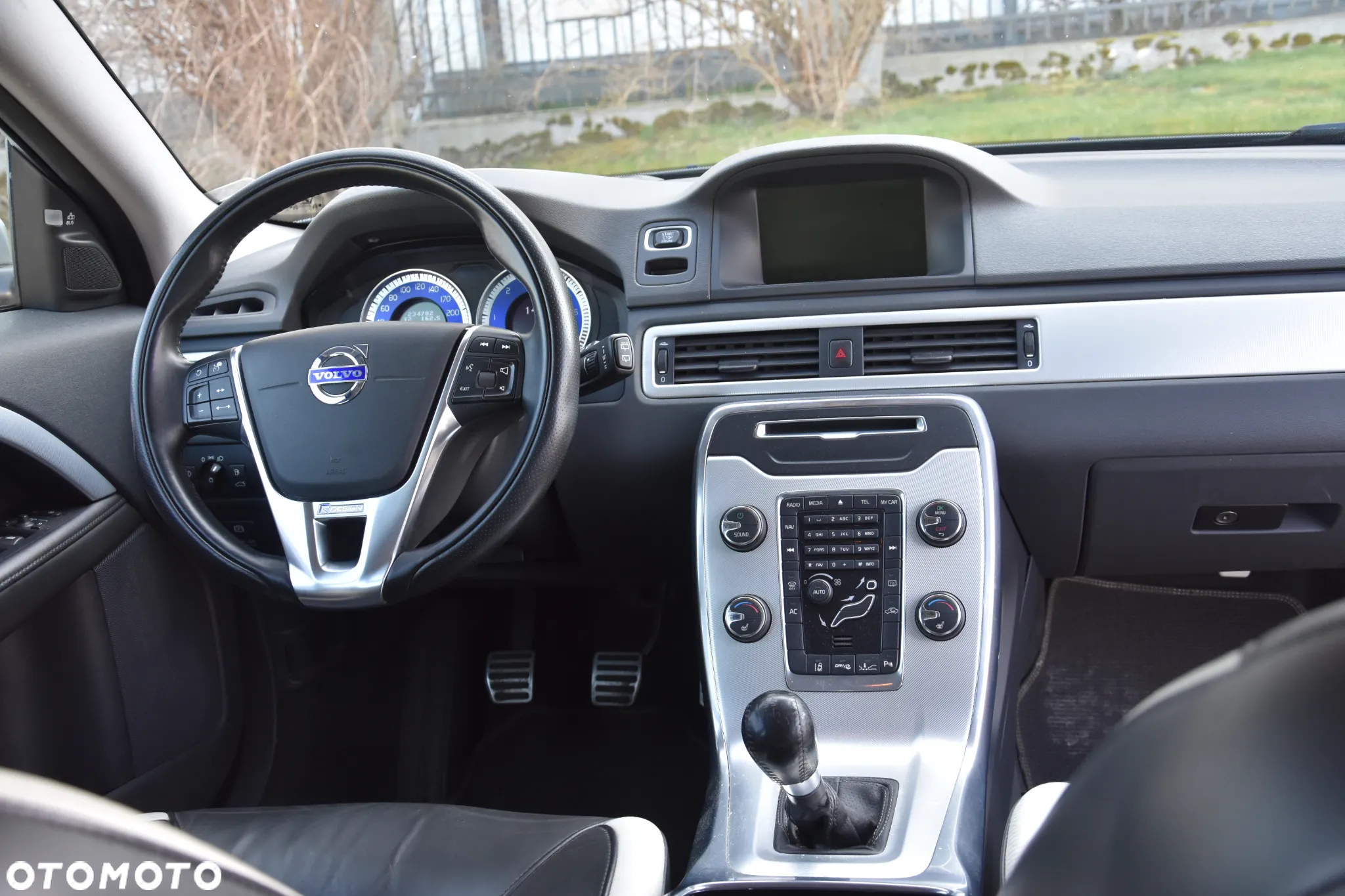 Volvo V70 - 25