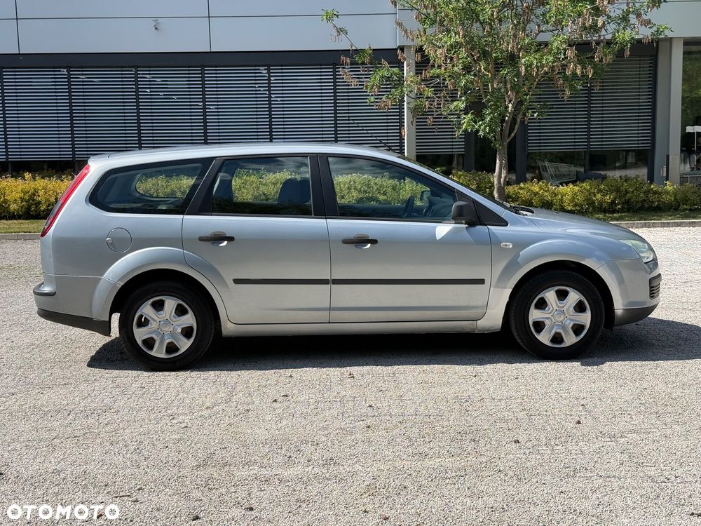 Ford Focus 1.6 Trend - 2
