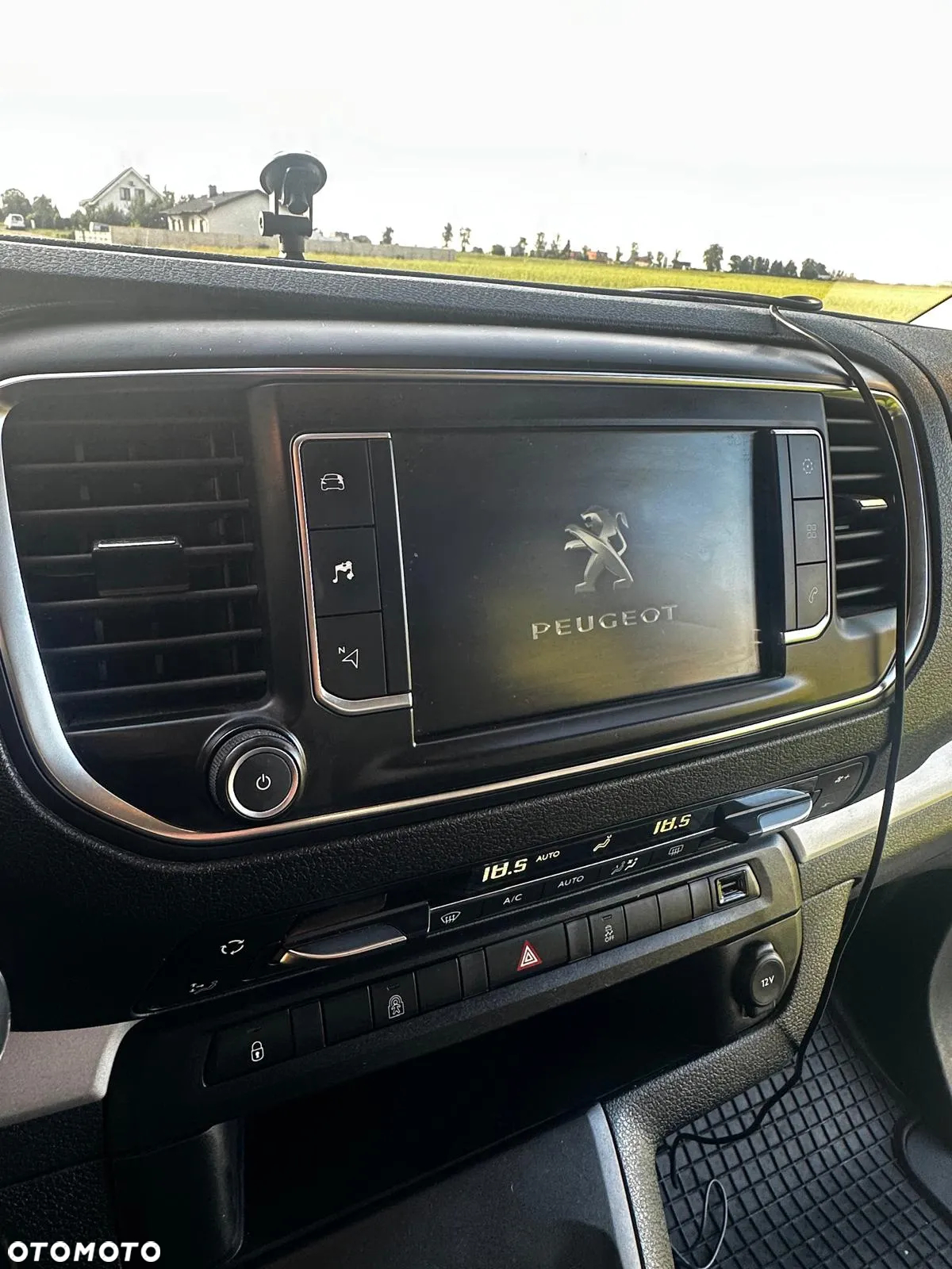 Peugeot Traveller 2.0 BlueHDi Standard Business - 31