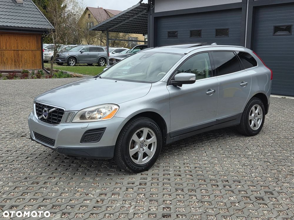 Volvo XC 60 - 1