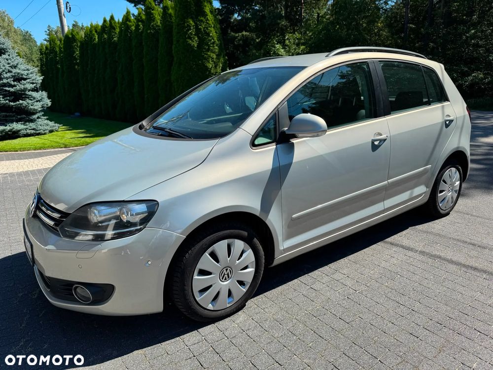 Volkswagen Golf Plus 1.6 TDI BlueMot Comfortline DSG - 2