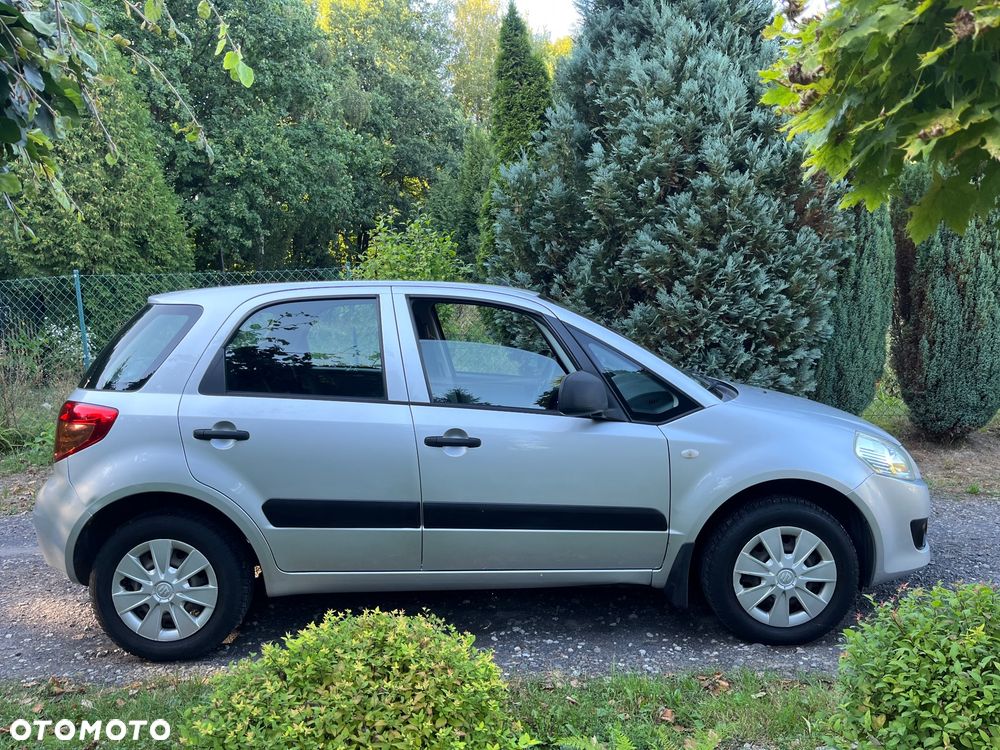 Suzuki SX4 - 6