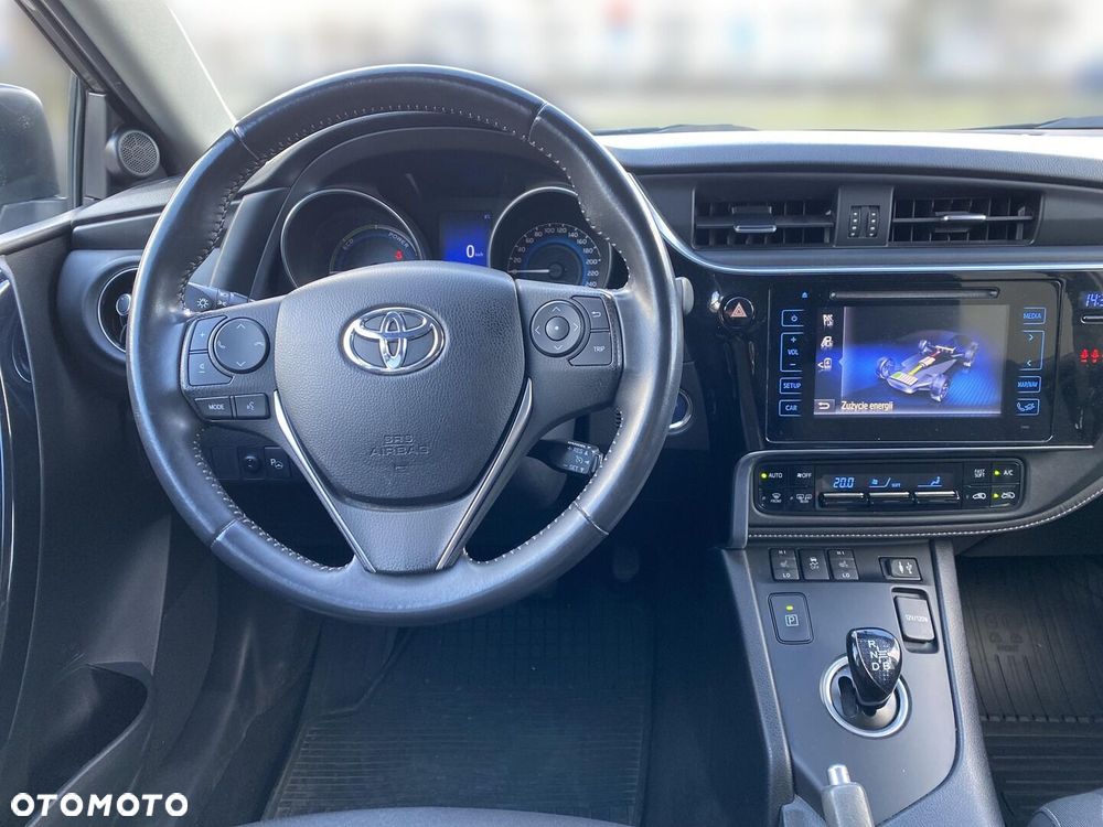 Toyota Auris Hybrid 135 Comfort - 17