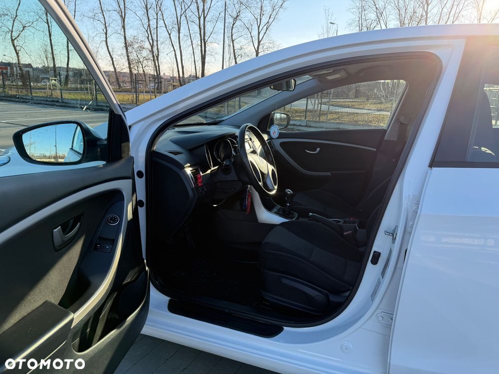 Hyundai i30 1.4 Classic - 6