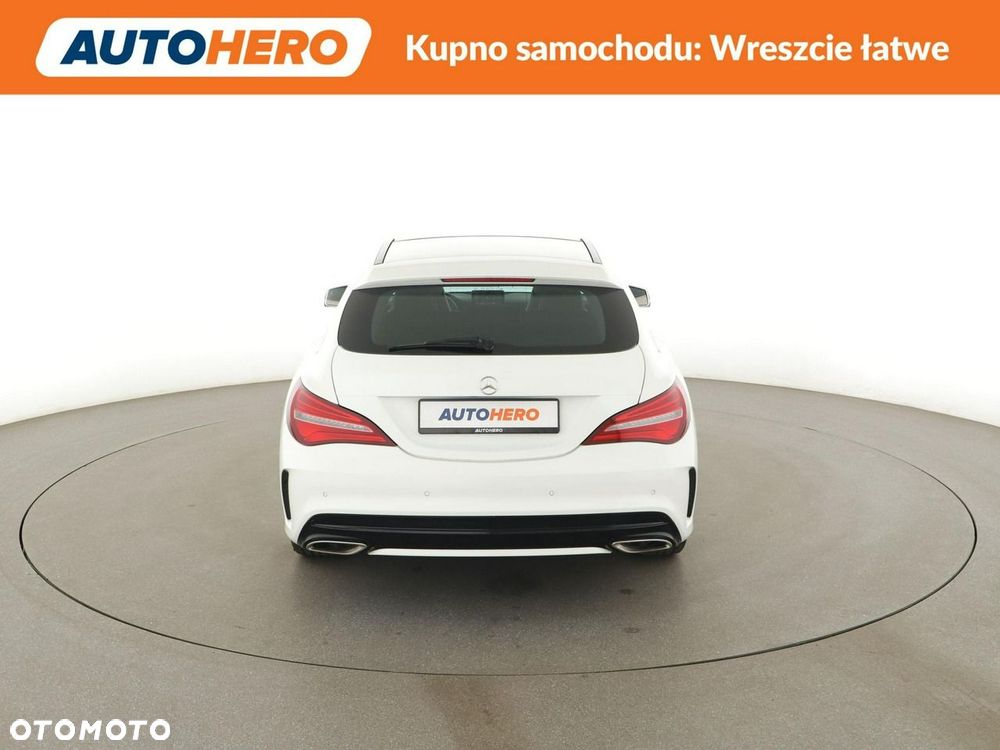 Mercedes-Benz CLA 180 7G-DCT AMG Line - 7
