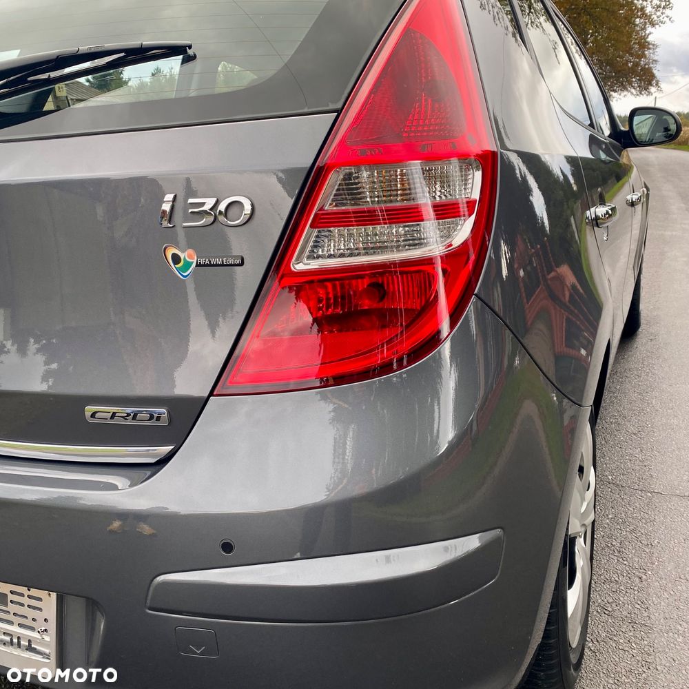 Hyundai i30 i30cw 1.6 CRDi FIFA WM Edition - 31