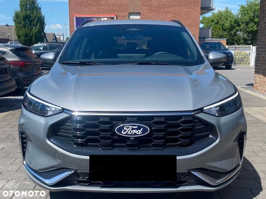 Ford Kuga - 3