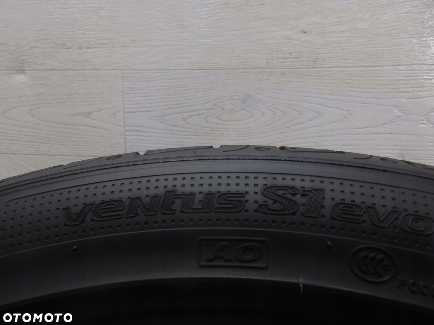 Opona letnia Hankook Ventus S1 evo2 SUV 255/40R20 101 Y - 5