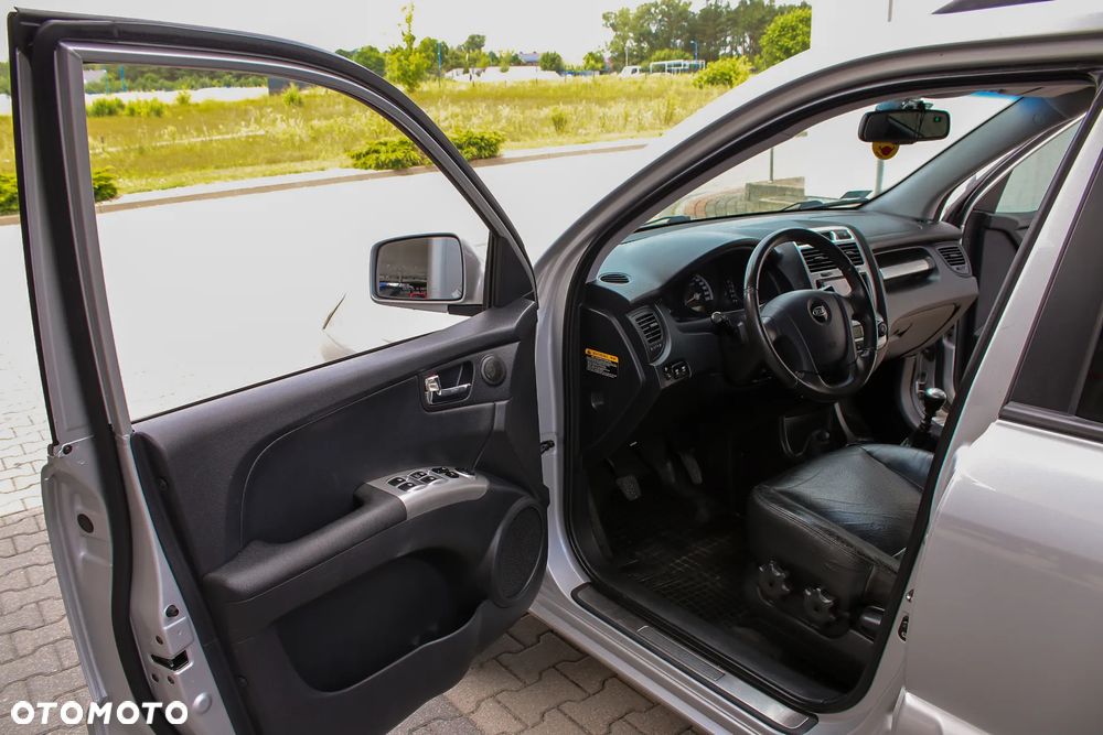 Kia Sportage 2.0 CRDI 4WD Champ - 33