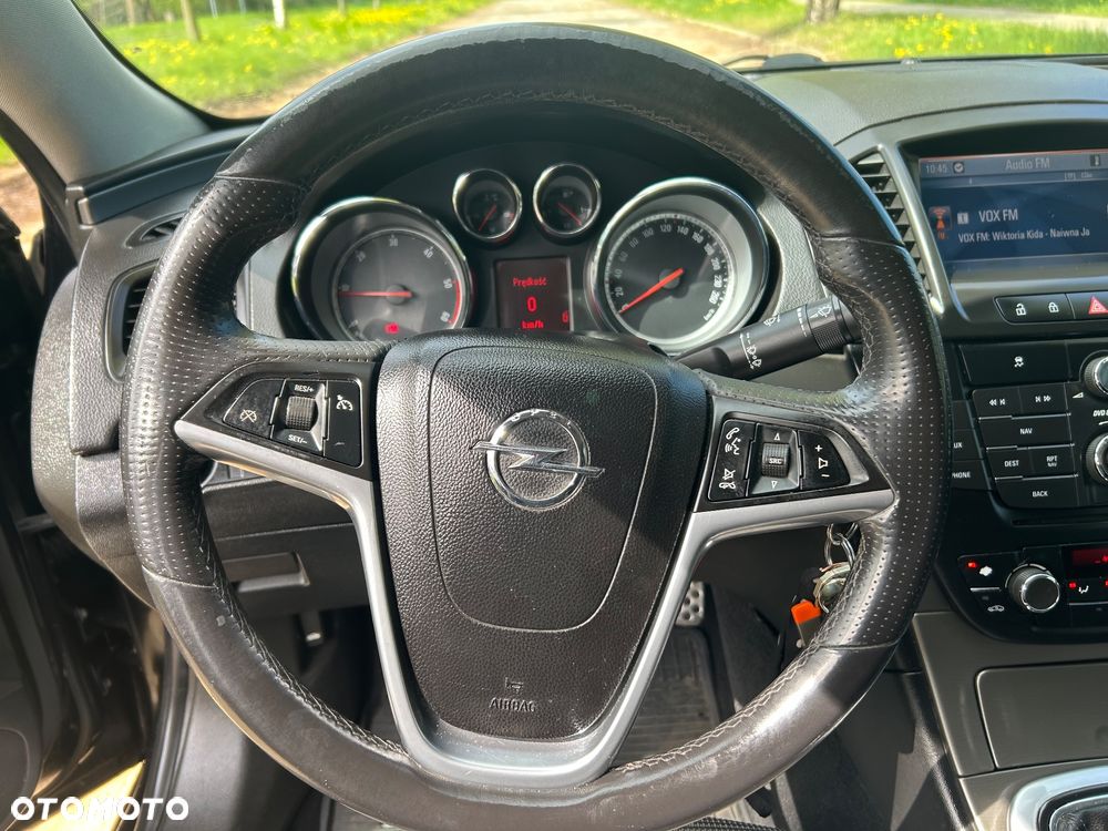 Opel Insignia 2.0 CDTI - 29