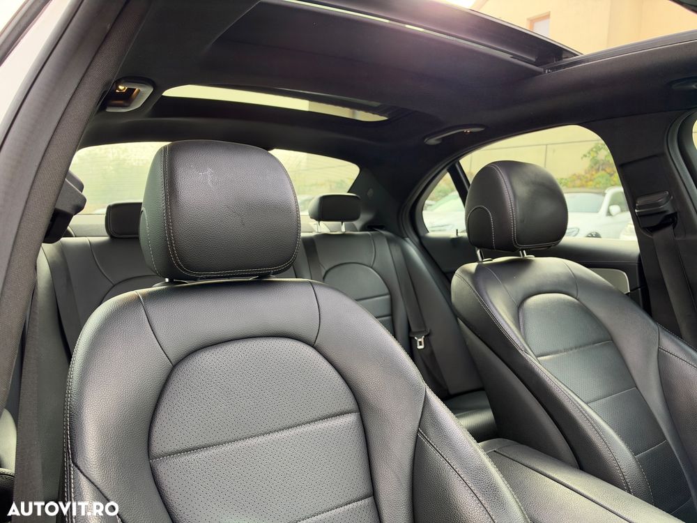 Mercedes-Benz C 220 d 4Matic 7G-TRONIC AMG Line - 20