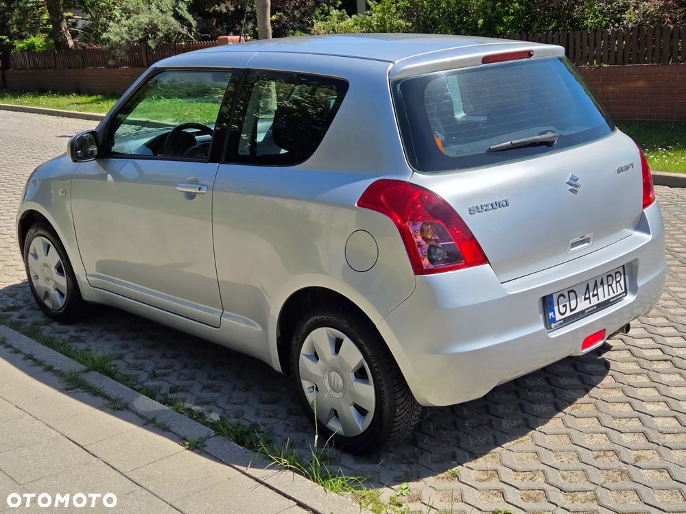 Suzuki Swift 1.3 GLX / Comfort - 4