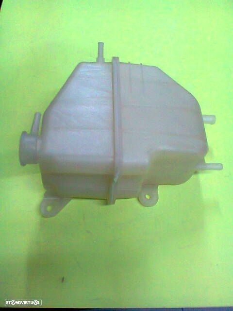 reservatório agua mitsubishi L400 space gear (NOVO) - 2