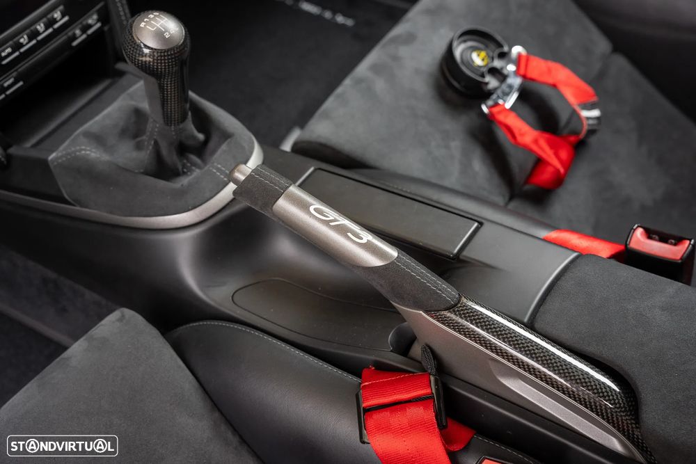 Porsche 911 (997) GT3 RS - 17