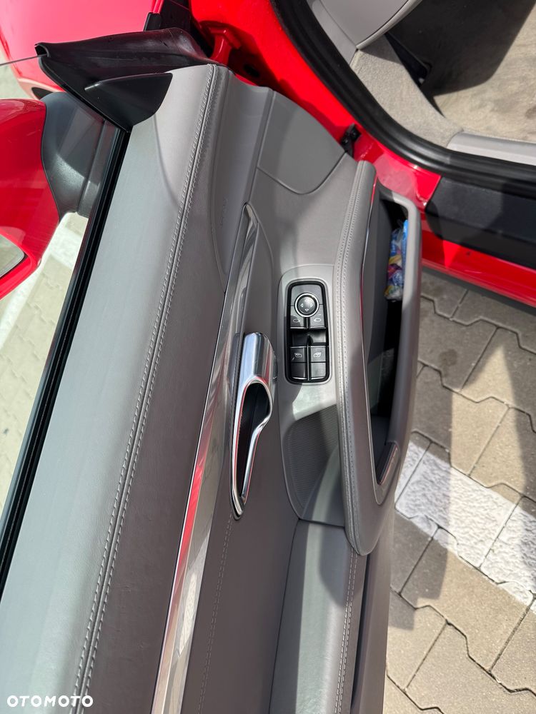 Porsche 911 Carrera 4 PDK - 9