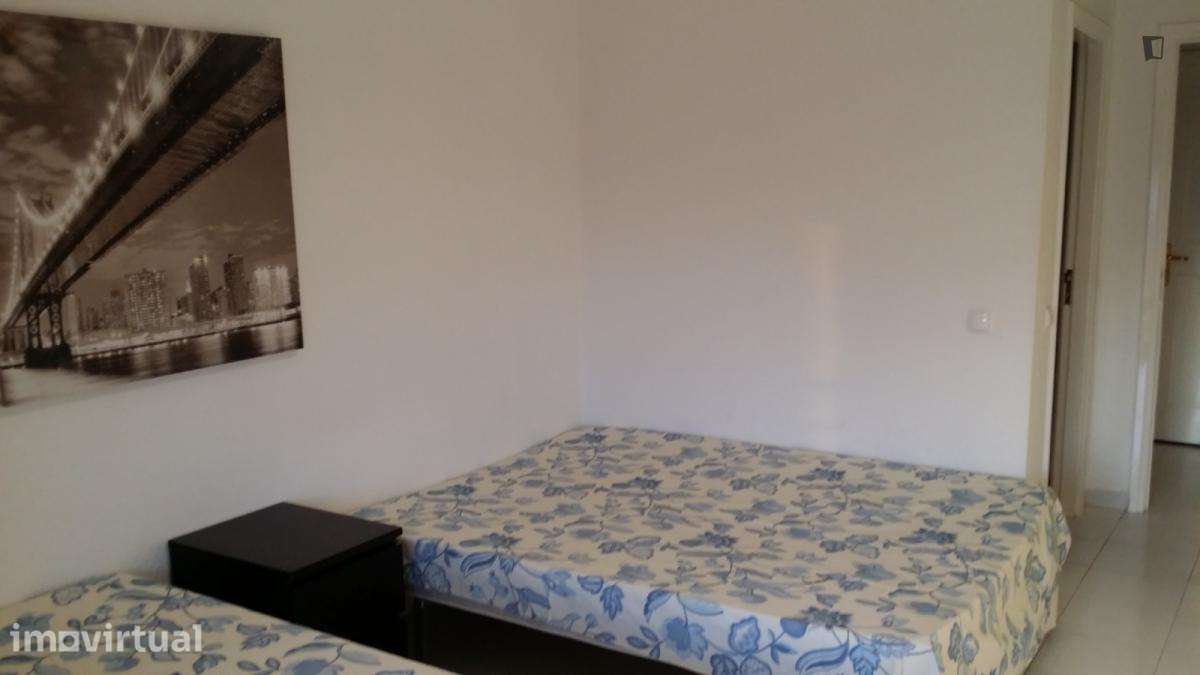 Apartamento com 3 quartos - localizado em Portimao - Grande imagem: 3/23