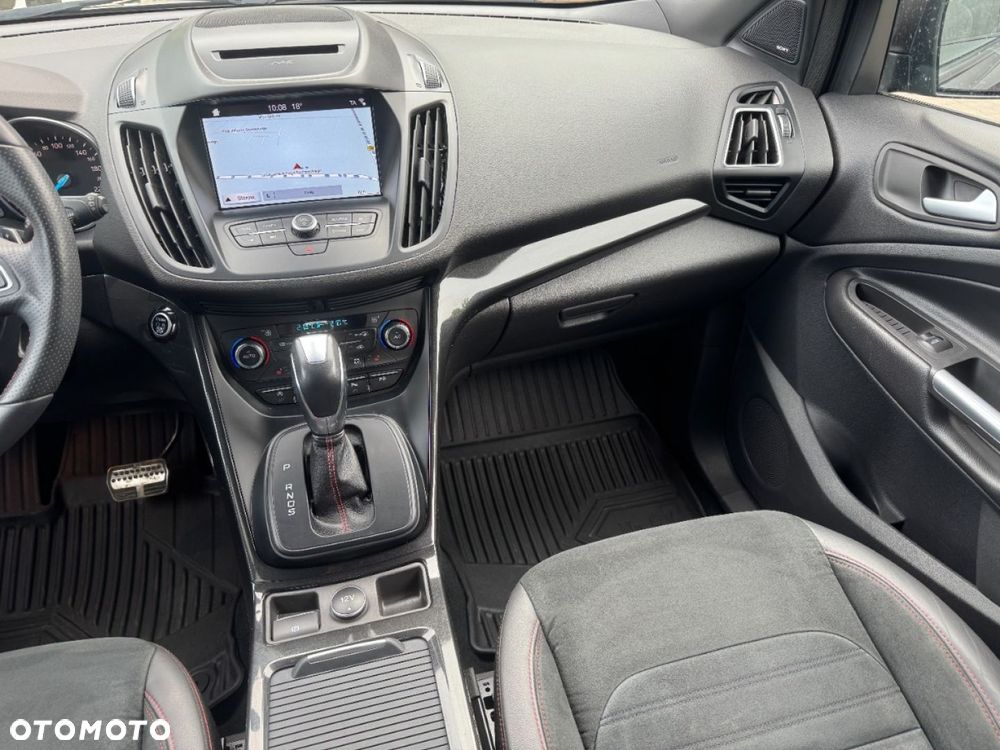 Ford Kuga - 8