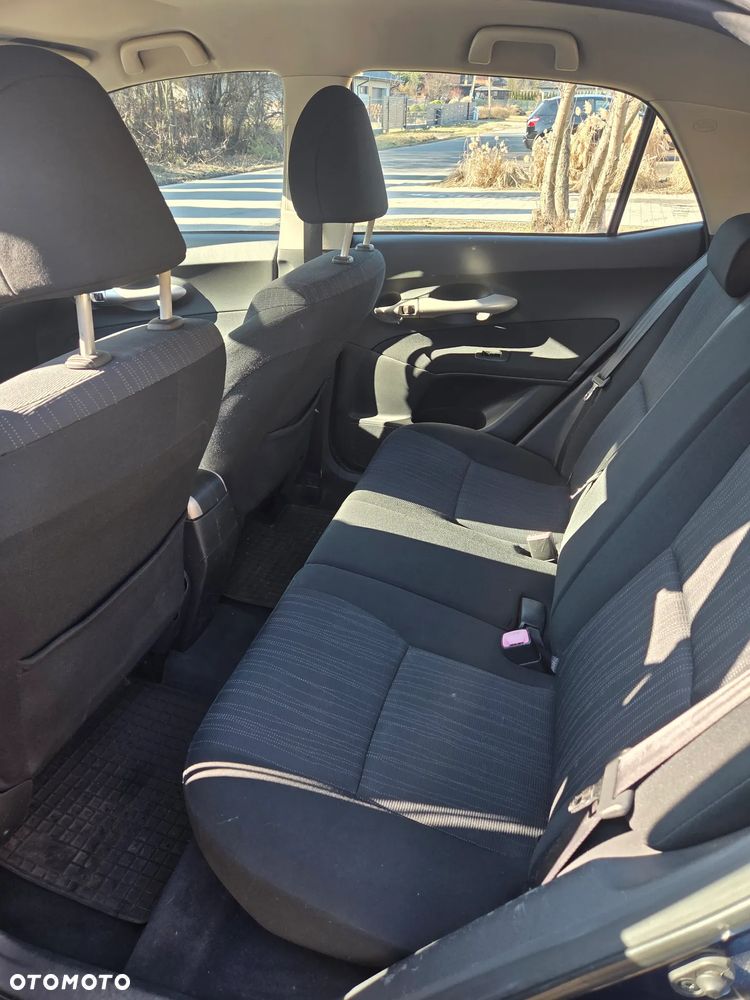 Toyota Auris 1.6 VVT-i Team - 10