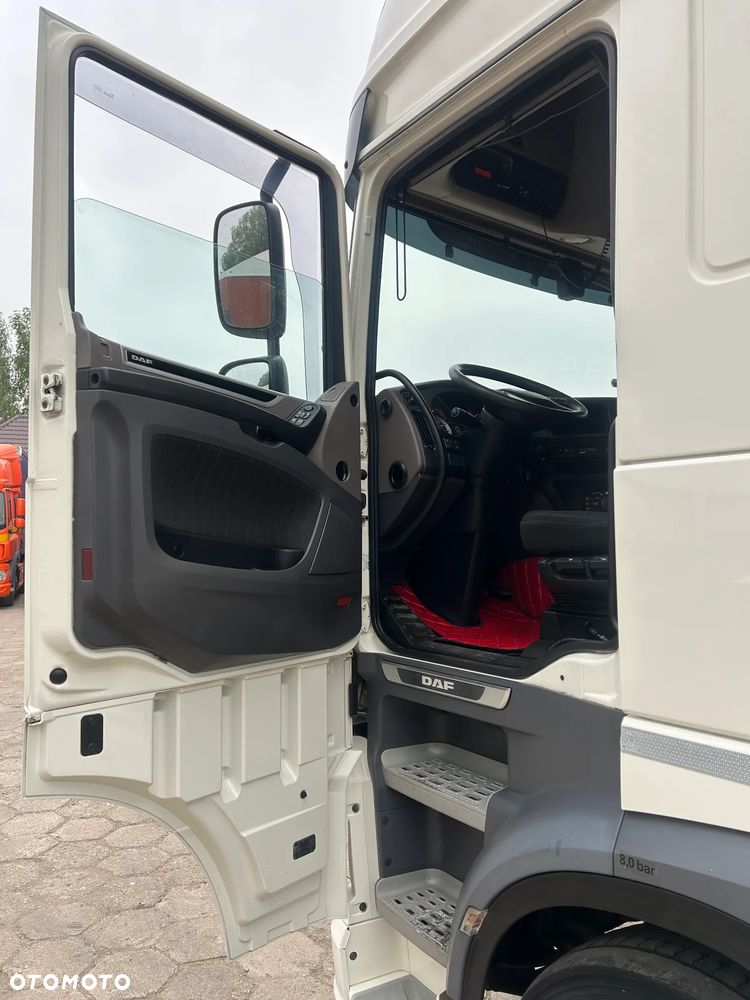 DAF XF 480 / KAMERA BOCZNA / KLIMA POSTOJOWA / FULL SPOJLERY / TYLKO 669 TYS. KM PRZEBIEGU / PRZYSTAWKA PTO / NAJWYŻSZA KABINA SUPER SPACE CAB / 11.2017 ROK !! - 19