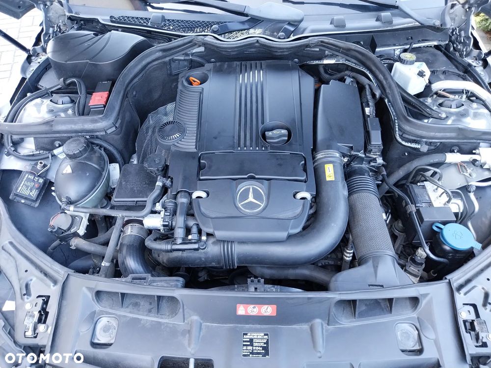 Mercedes-Benz Klasa C 180 BlueEFFICIENCY - 14