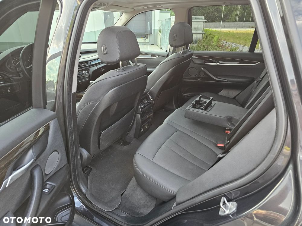 BMW X5 xDrive35i Sport-Aut - 18