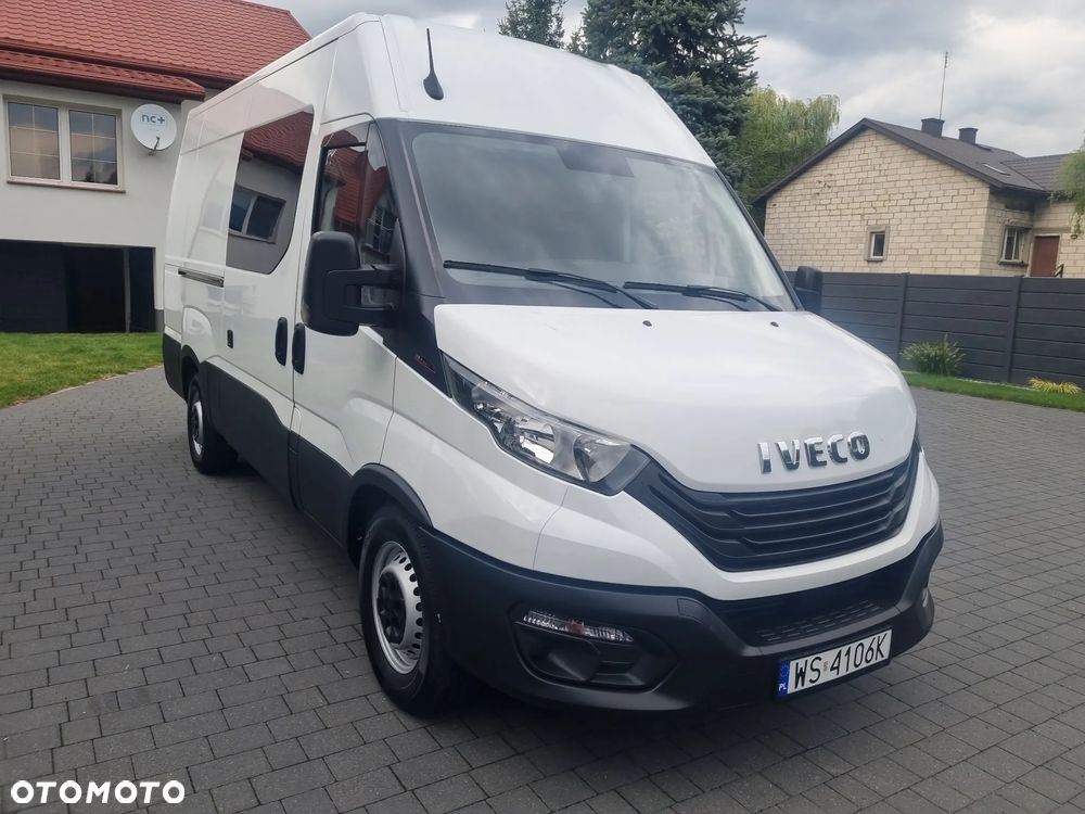 Iveco Daily 35s14 Brygadówka 6-cio osobowa - 19