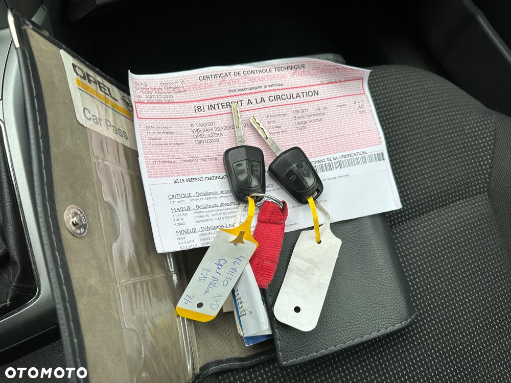 Opel Astra 1.7 CDTI DPF Design Edition - 9