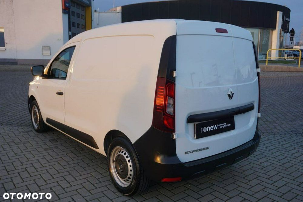Renault Express - 7