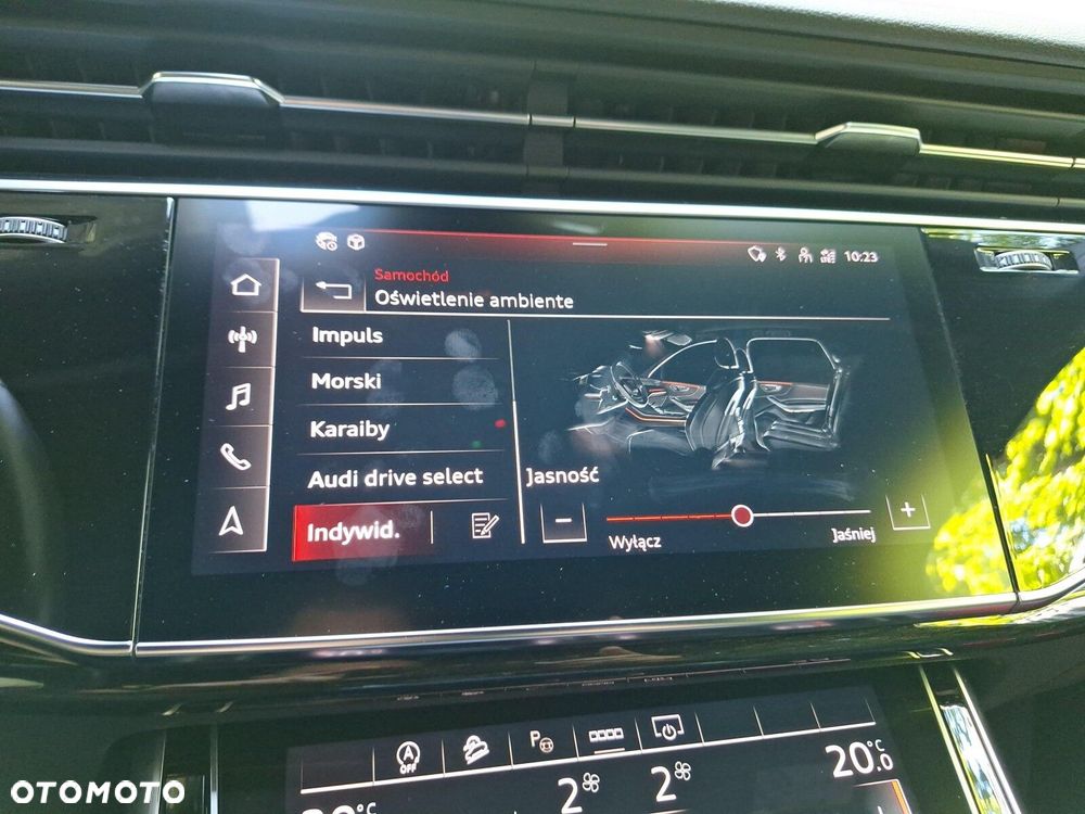Audi Q7 - 32
