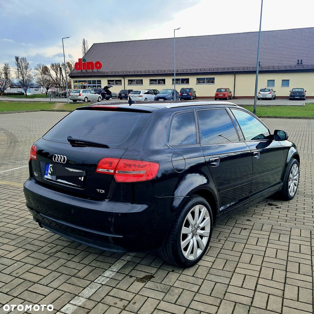 Audi A3 Sportback 2.0 TDI DPF Ambiente - 5