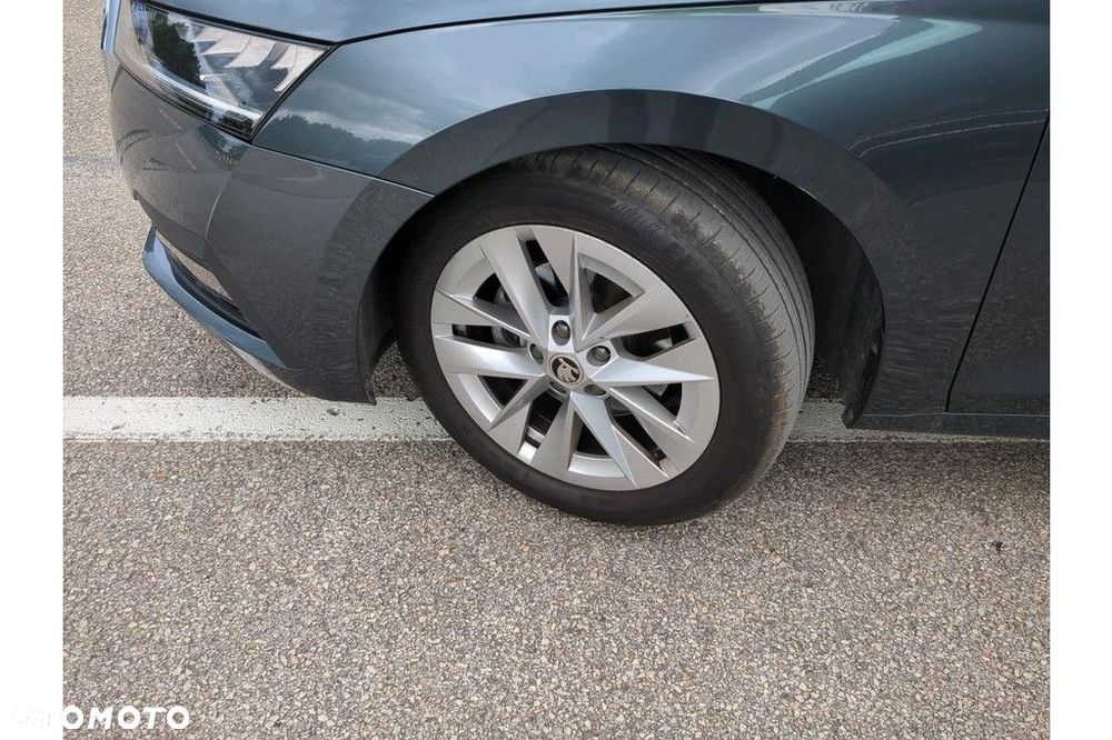 Skoda Octavia 1.5 TSI ACT Ambition - 2