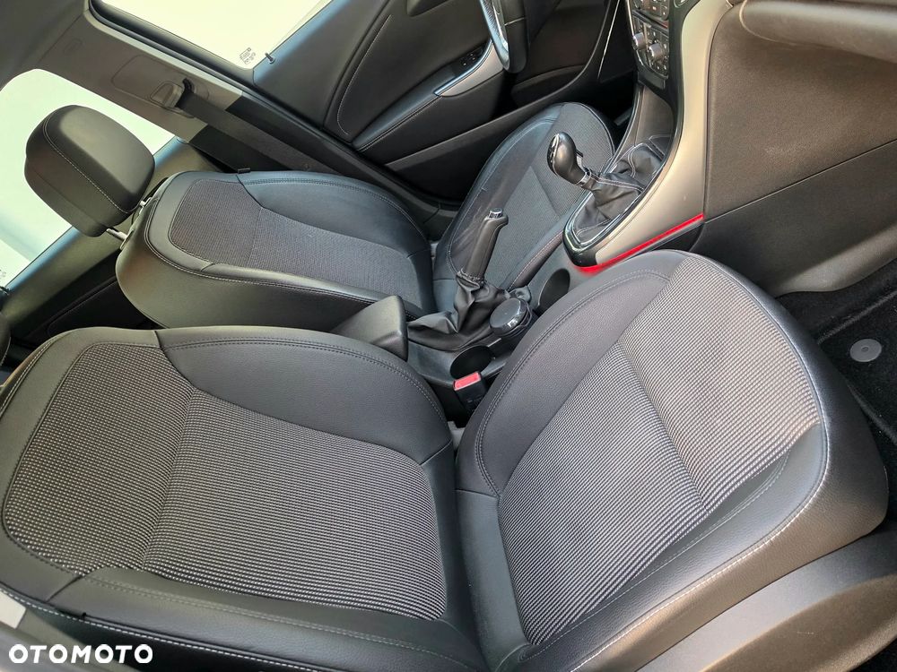 Opel Astra - 13