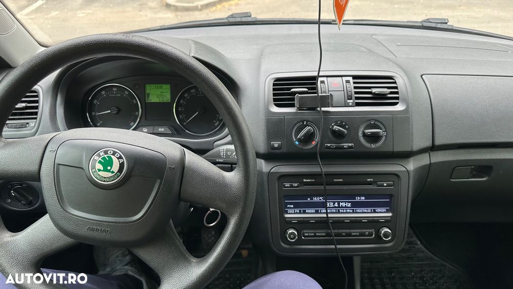 Skoda Fabia 1.2 HTP Elite - 6