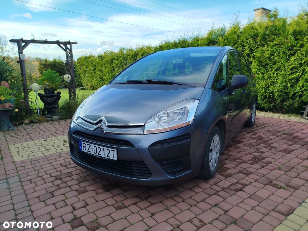 Citroën C4 Picasso 1.6 HDi Impress - 1