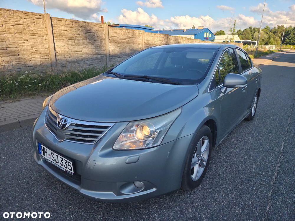 Toyota Avensis 1.8 Active - 2