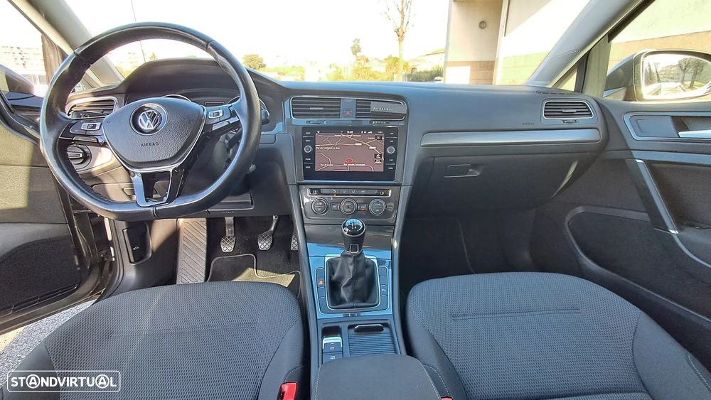 VW Golf 1.6 TDI Stream - 6