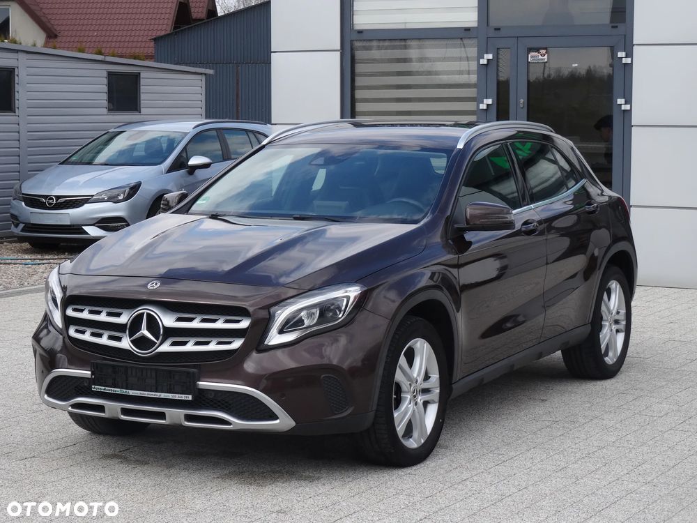 Mercedes-Benz GLA 200 d 4Matic 7G-DCT UrbanStyle Edition - 5