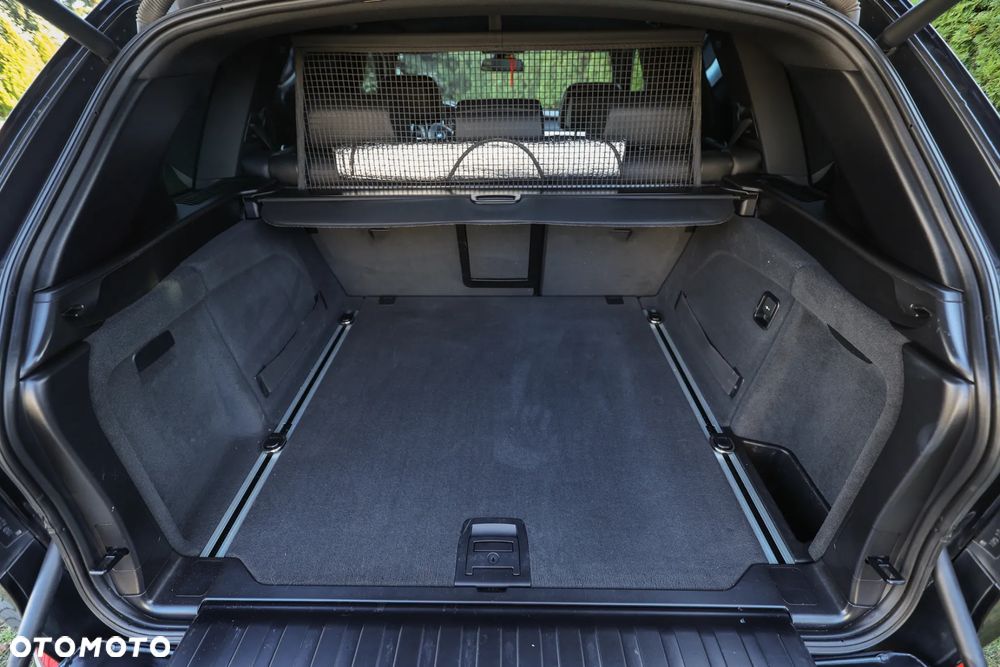 BMW X5 xDrive30d - 27
