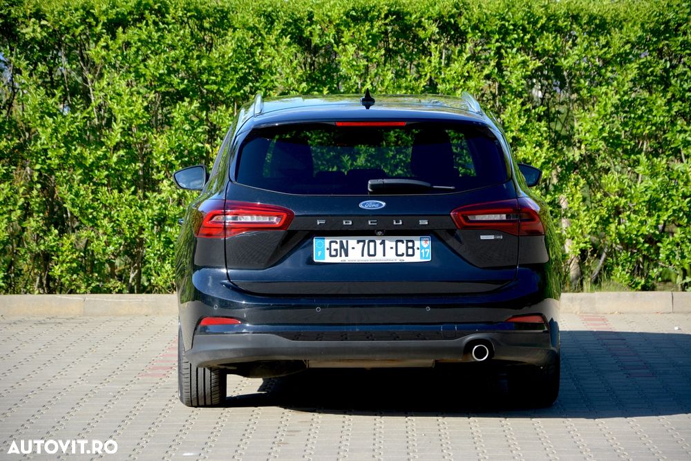 Ford Focus 1.0 EcoBoost Hybrid TITANIUM X - 5