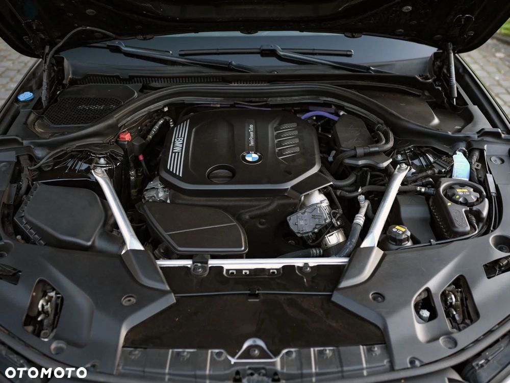 BMW Seria 5 520d M Sport Edition - 31