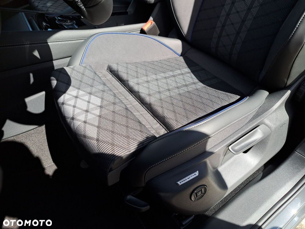 Volkswagen Tiguan 2.0 TDI R-Line DSG - 20