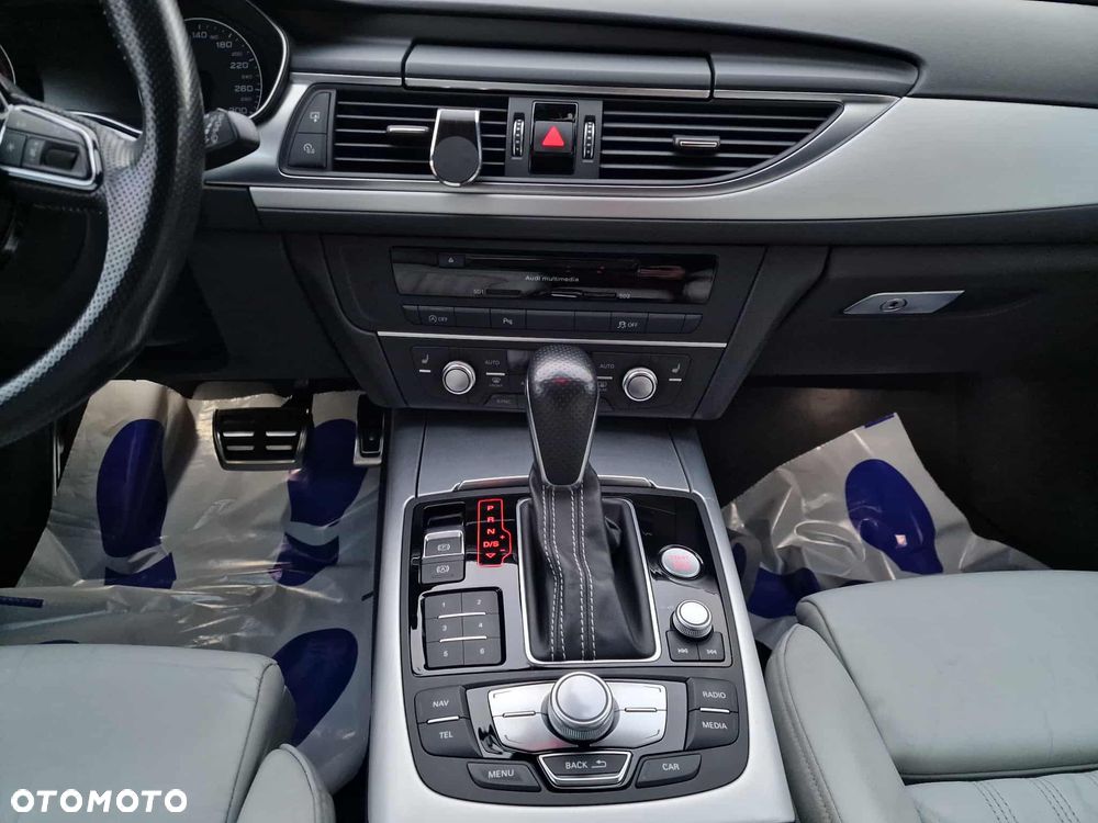 Audi A6 Avant 2.0 TFSI S tronic - 12