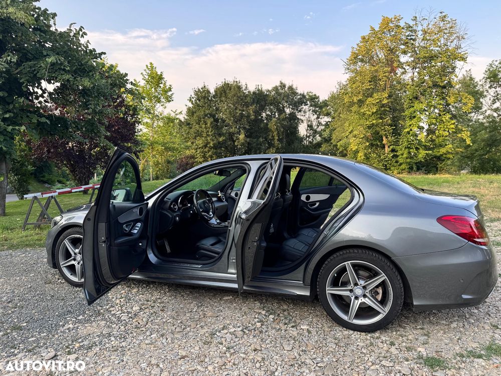 Mercedes-Benz C - 4