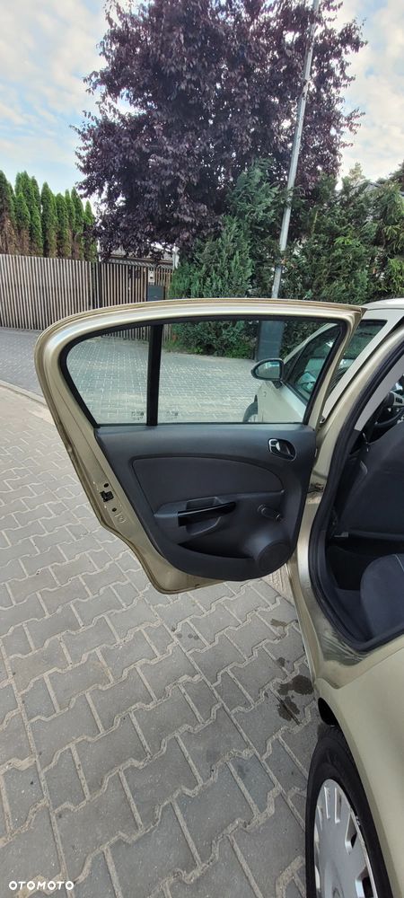 Opel Corsa - 26