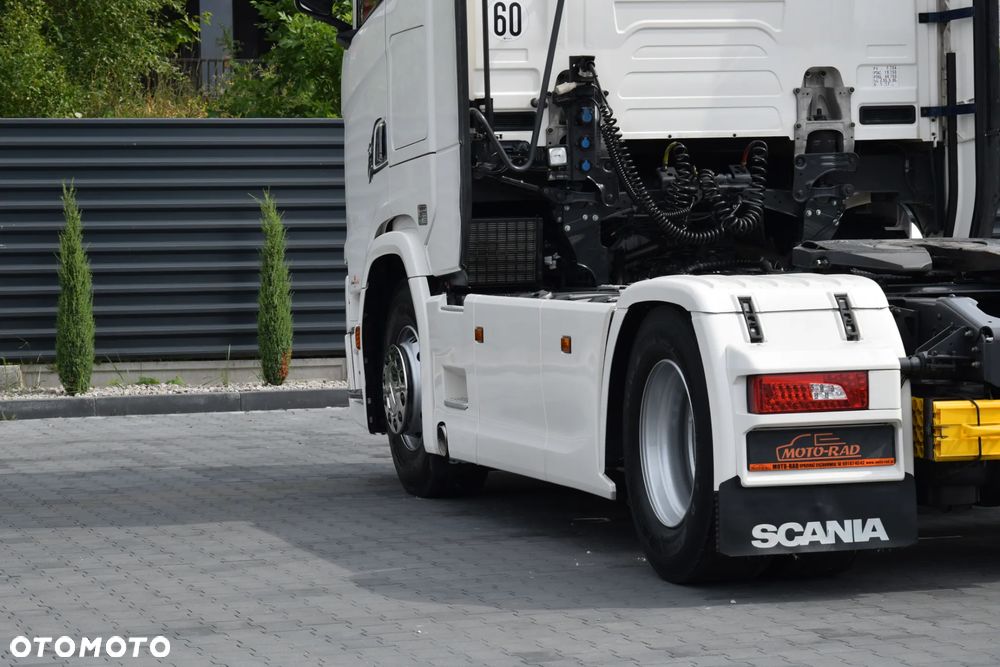 Scania 500S / FULL AIRMATIC / HYDRAULIKA / RETARDER / KLIMATYZACJA POSTOJOWA / ACC / KLIMA / 2 ZBIORNIKI PALIWA / FULL LEDY / FULL SPOILERY / SERWISOWANA / SPROWADZONA - 12