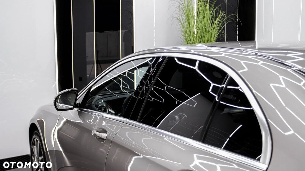 Mercedes-Benz Klasa E 300 de 4-Matic Avantgarde - 15