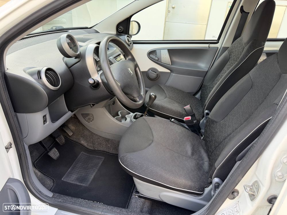 Peugeot 107 1.0 Millesim 200 - 5