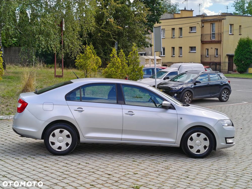 Skoda RAPID 1.6 TDI DPF Ambition Max - 33