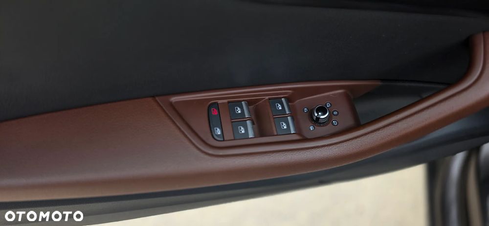 Audi A4 Avant 2.0 TDI S tronic quattro - 6